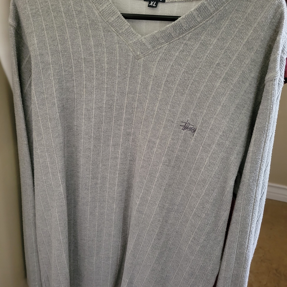 Stussy Gray V-Neck Sweater with Classic Knit Design